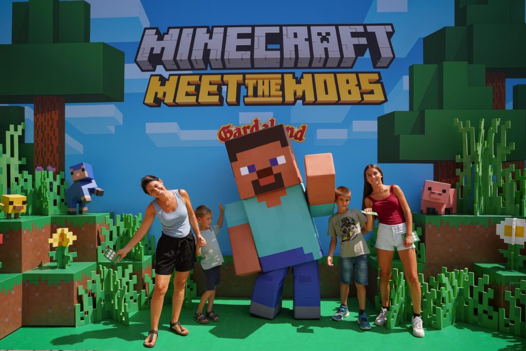 Gardaland_Minecraft Meet The Mobs (1)